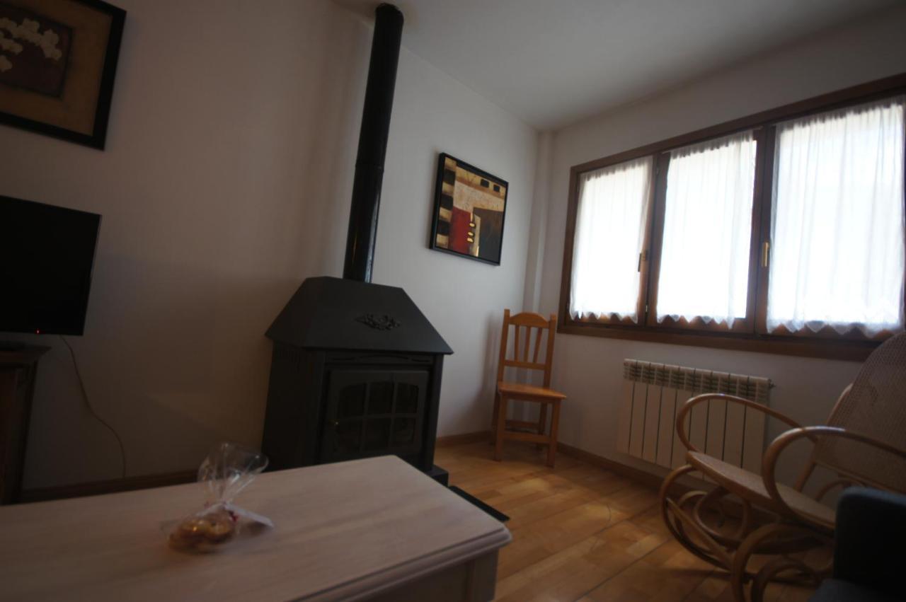 Casa Chispa Cuarenta Y Seis Benasque Esterno foto